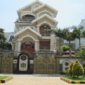 Cửa cổng nhôm đúc model 10
