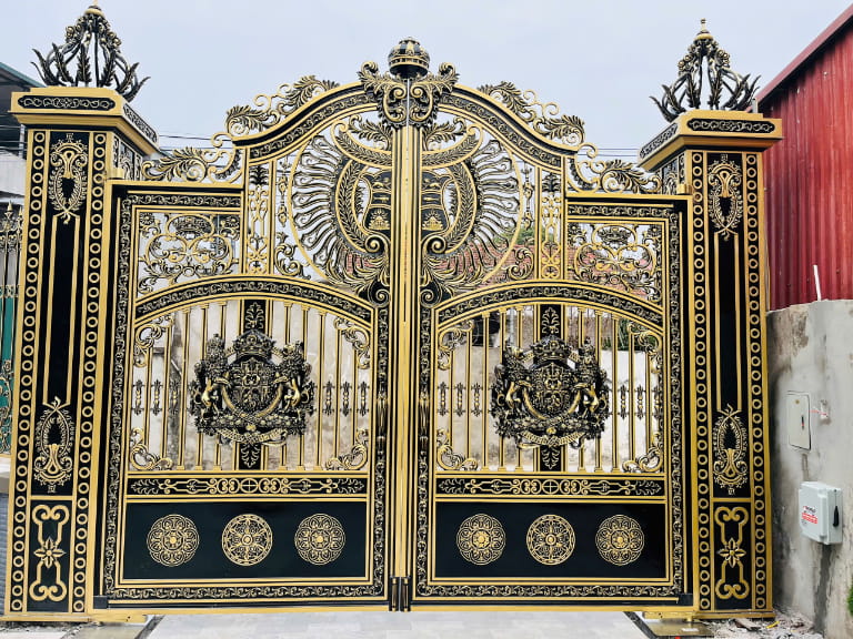 Mẫu cổng nhôm đúc hiện đại