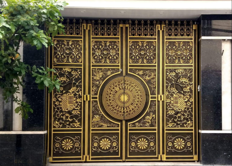 Mẫu cổng nhôm đúc hiện đại