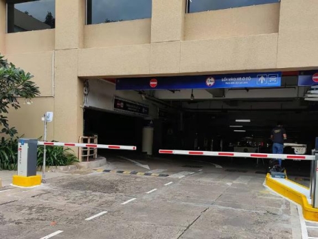 Cổng kiểm soát ra vào chung cư
