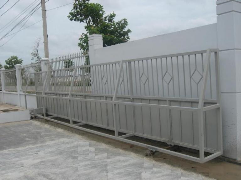 Cổng trượt lùa tự động