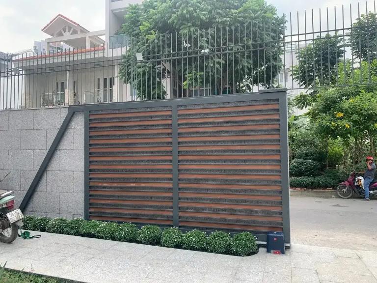 Tình trạng cổng tự động chạy chậm