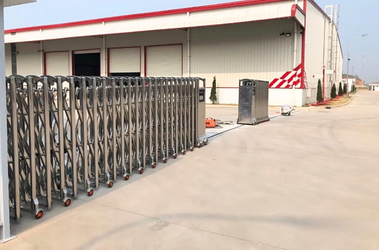 Khái quát về cổng xếp inox 201 và 304