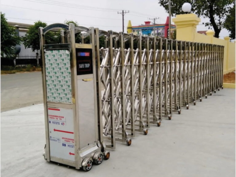 cổng xếp không ray có bền không
